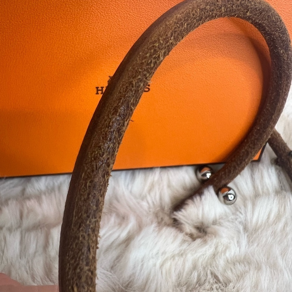 HERMES LEATHER BANGLE UNISEX BRACELET WITH BOX - Picture 9 of 15
